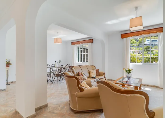 Familia Teixeira House By Ah