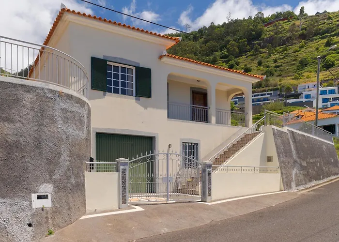 Familia Teixeira House By Ah *